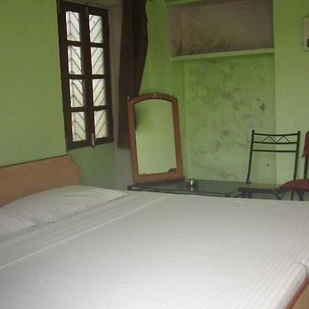 Shivakashi Guest House Varanasi Exterior foto